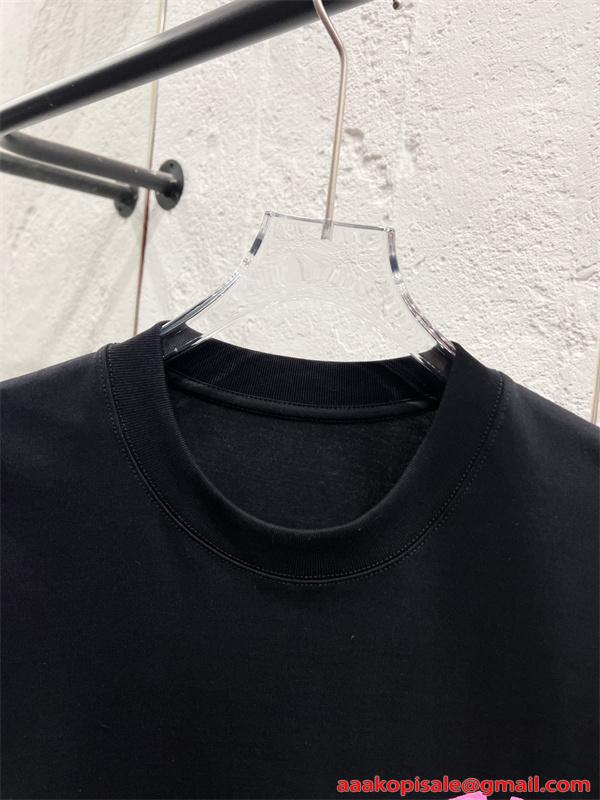 ブラック 半袖Tシャツ バレンシアガ コピー ピンク バックプリント ストリート Balenciaga 映えデザイン