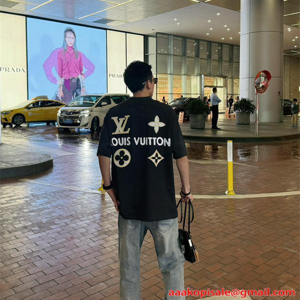 バックロゴ 半袖Tシャツ ルイヴィトン コピー ブラック オーバーサイズ LVモチーフ フラワー グラフィック Louis Vuitton