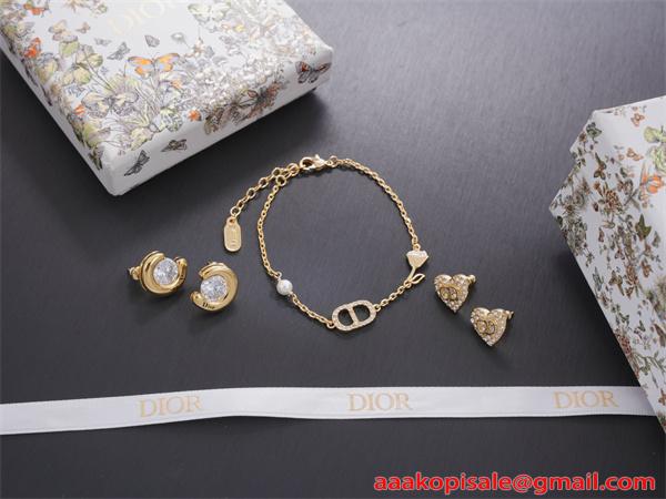 人気♥ディオールブレスレットスーパーコピーDIOR春夏流行り最新レディースファッションプレゼント最適