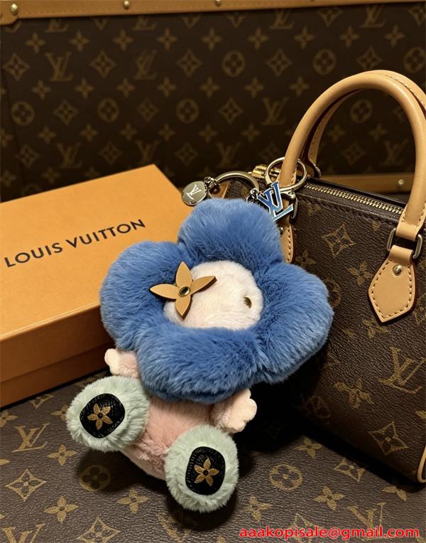 芸能人愛用2026トレンドルイビトンキーホルダーコピーAnger Forestシリーズ人気LOUIS VUITTON