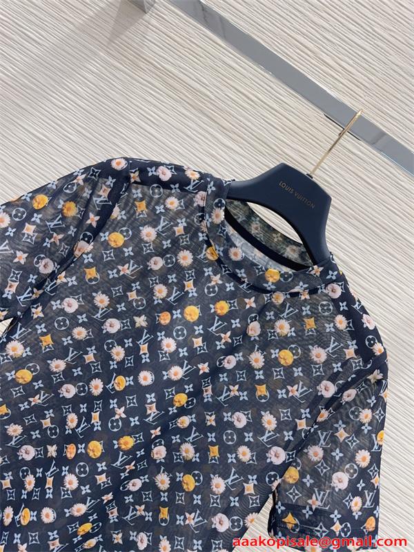 数量限定 2026新作ルイヴィトンtシャツコピーレディース ファッションLOUIS VUITTON人気