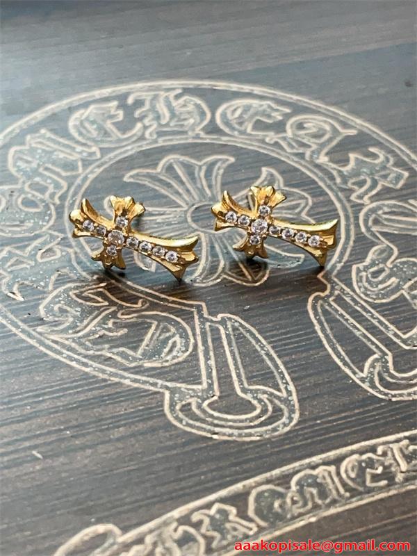 ユニセックス日常使いから特別な日まで CHROME HEARTS クロムハーツピアスコピー おしゃれアクセサリー★