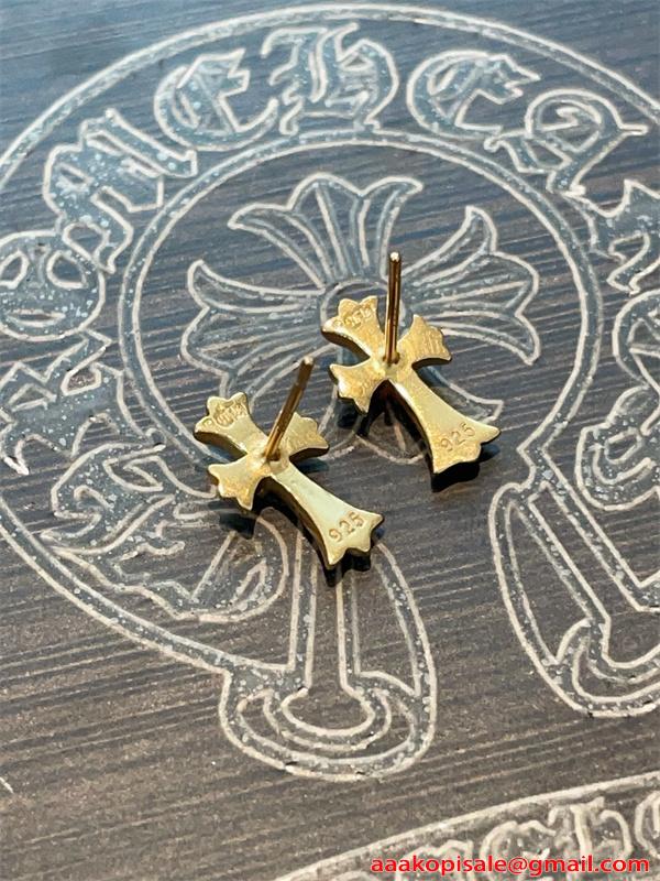 ユニセックス日常使いから特別な日まで CHROME HEARTS クロムハーツピアスコピー おしゃれアクセサリー★