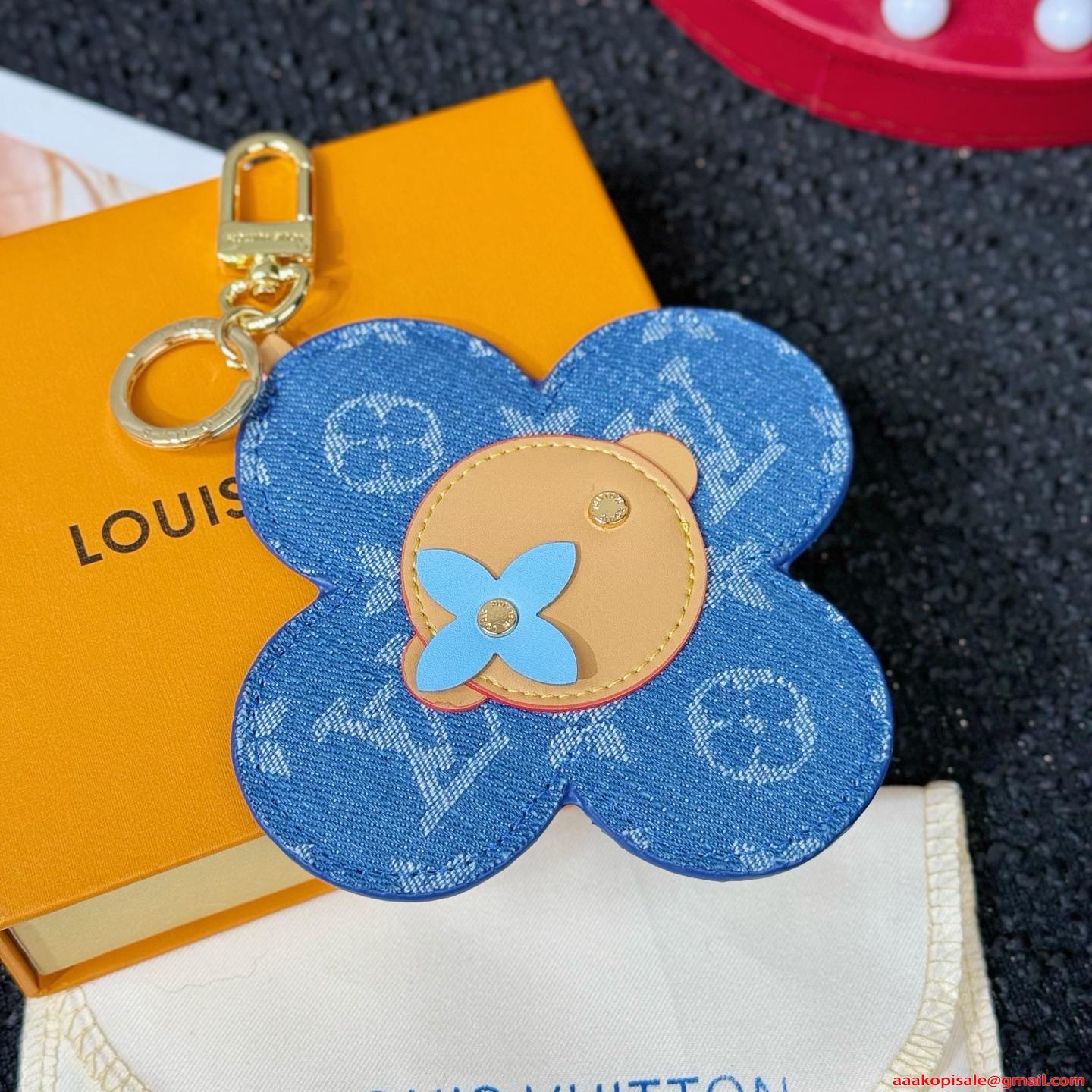 Louis Vuitton ルイヴィトンキーホルダーコピー★VIVIENNE HEAD MONOGRAM MIRROR  M03280