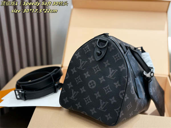 ❤LVモノグラムSpeedy Soft 30ルイヴィトンショルダーバッグコピーおしゃれで大容量 通勤＆短期旅行にぴったり