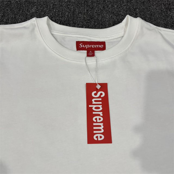 ワイドロゴ ビッグプリント ドロップショルダー ルーズシルエット ストリート シュプリーム コピー SUPREME