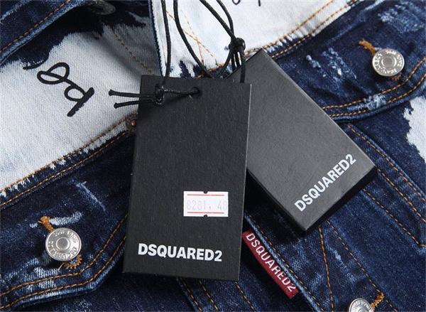  ダメージ加工 ペイントグラフィック ヴィンテージ風 長袖 ディースクエアード コピー DSQUARED2