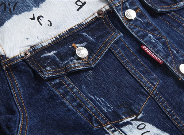  ダメージ加工 ペイントグラフィック ヴィンテージ風 長袖 ディースクエアード コピー DSQUARED2