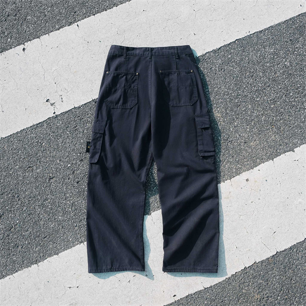 ダークネイビー カーゴパンツ  ストーンアイランド コピー Stone Island サイドロゴパッチ ワイドストレート