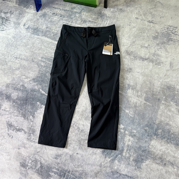 アウトドアパンツ 太ももジップポケット ベルト付き ブラック グレー ストレートシルエット ザ・ノース・フェイス コピー THE NORTH FACE