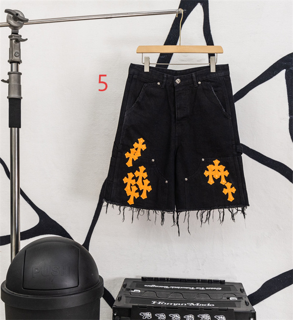 ブラックデニム ショートパンツ Chrome Hearts クロスパッチ装飾 クロムハーツ コピー カットオフ裾 レッドホワイト ワイドポケット