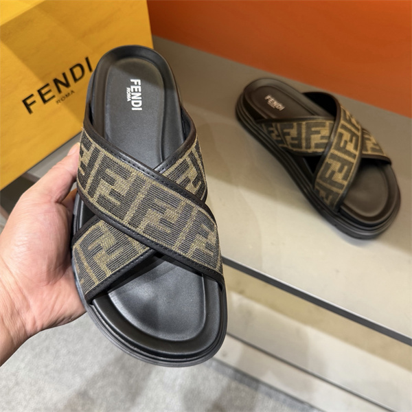 おしゃれな夏ファッションFENDI フェンディサンダルコピー最新モデル激安(日本最大級)