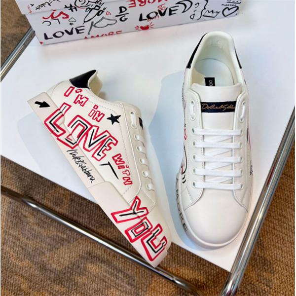2026激安通販❤ ドルチェ＆ガッバーナ スニーカースーパーコピーDOLCE＆GABBANAスタイリッシュホワイトシューズ