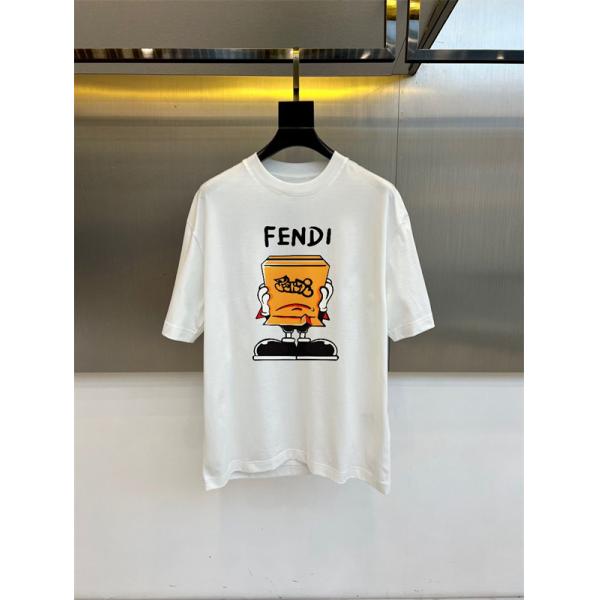 フェンディ コピー 半袖 Tシャツ メンズ ワイドフィット ホワイト ブラック プリントデザイン キャラクター柄 ロゴ入り カジュアル 通気性 柔らか素材 春夏