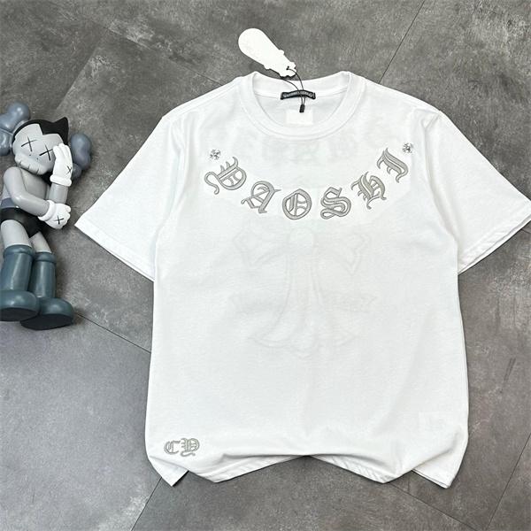  クロムハーツ コピー 半袖 Tシャツ メンズ ワイドフィット 刺繍デザイン クロスモチーフ ゴシック文字 バックプリント フロントロゴ オーバーサイズ カジュアル ストリート ホワイト 春夏