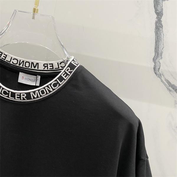 モンクレール コピー Moncler 半袖Tシャツ ブラック ホワイト ロゴネック クルーネック 刺繍ワッペン ストレッチコットン シンプル高級 ユニセックス