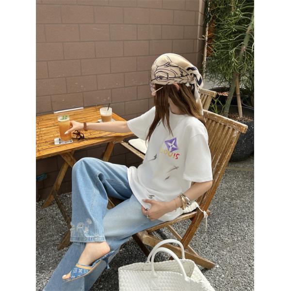  ホワイト ルイヴィトン コピー 半袖 Tシャツ 手描き風ロゴ カラープリント ルーズ感 夏映え カジュアル Louis Vuitton
