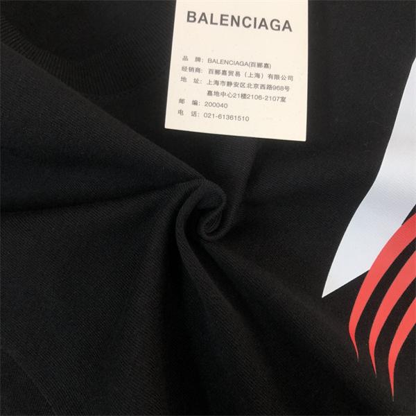 半袖Tシャツ バレンシアガ コピー ブラック ロゴプリント レッドライン モード ストリート 目を惹く軽やかデザイン Balenciaga 夏映え