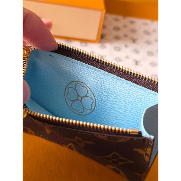 Louis Vuitton コピー ルイヴィトン M27770 カードケース モノグラム ブルー配色 チャーム付き コインケース ファスナー N級品 コンパクト財布 日本限定風