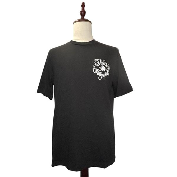 アミリ AMIRI コピー Tシャツ メンズ ワンポイントロゴ 刺繍風プリント 半袖 クルーネック ブラック ミニロゴ シンプル ストリート