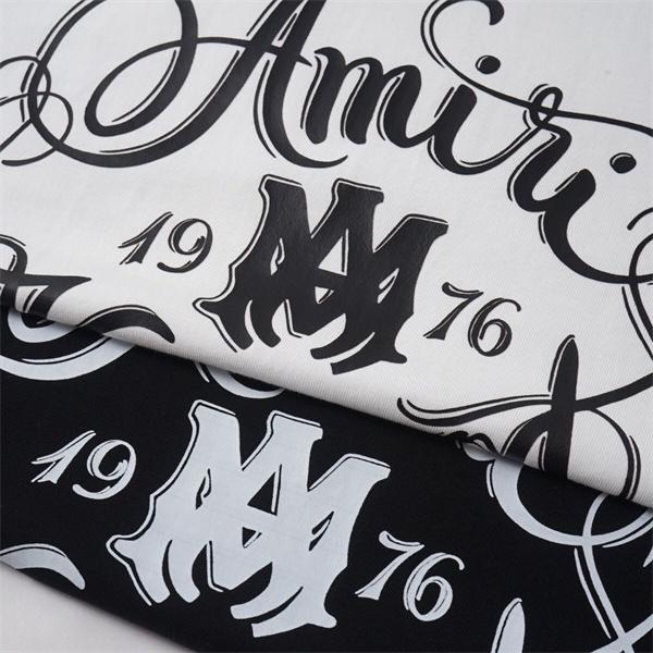 アミリ AMIRI コピー Tシャツ メンズ ワンポイントロゴ 刺繍風プリント 半袖 クルーネック ブラック ミニロゴ シンプル ストリート