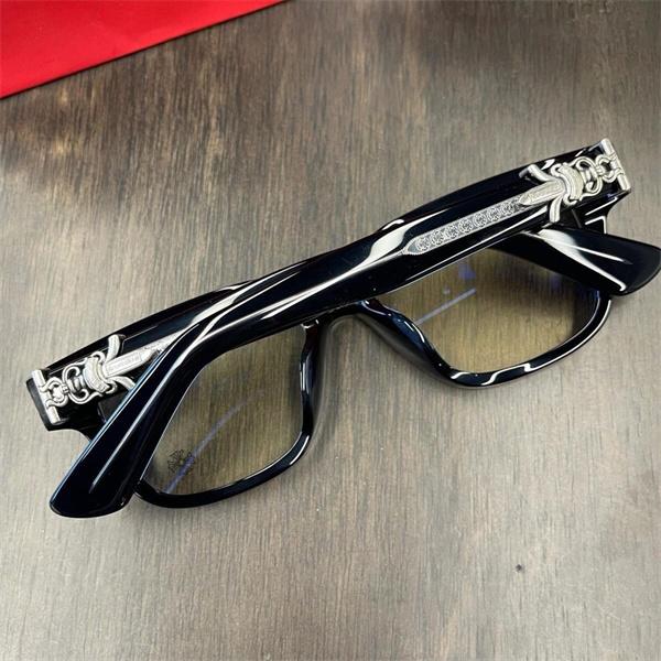 クロムハーツ Chrome Hearts Vagillionaire コピー メガネ フレーム メンズ レディース スクエア 太縁 ブラック シルバー装飾 高級アイウェア