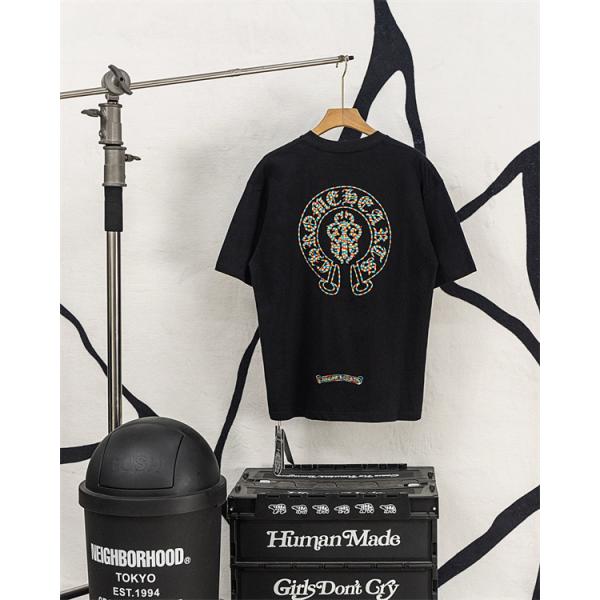 半袖Tシャツ Chrome Hearts コピー メンズ レディース 刺繍クロス バックプリント 大判ロゴ カラフル刺繍 綿素材 通気性 クルーネック オーバーサイズ ゆったり ストリート系 韓国ファッション ユニセックス 夏新作 人気 クロムハーツ