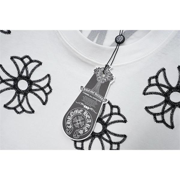 激安 刺繍Tシャツ クロムハーツ コピー CHROME HEARTS  クロス刺繍 ブラック ホワイト 半袖 ビッグシルエット ストリート系 ユニセックス フラワークロス バックデザイン 高見え 夏コーデ 