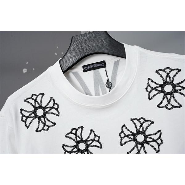激安 刺繍Tシャツ クロムハーツ コピー CHROME HEARTS  クロス刺繍 ブラック ホワイト 半袖 ビッグシルエット ストリート系 ユニセックス フラワークロス バックデザイン 高見え 夏コーデ 