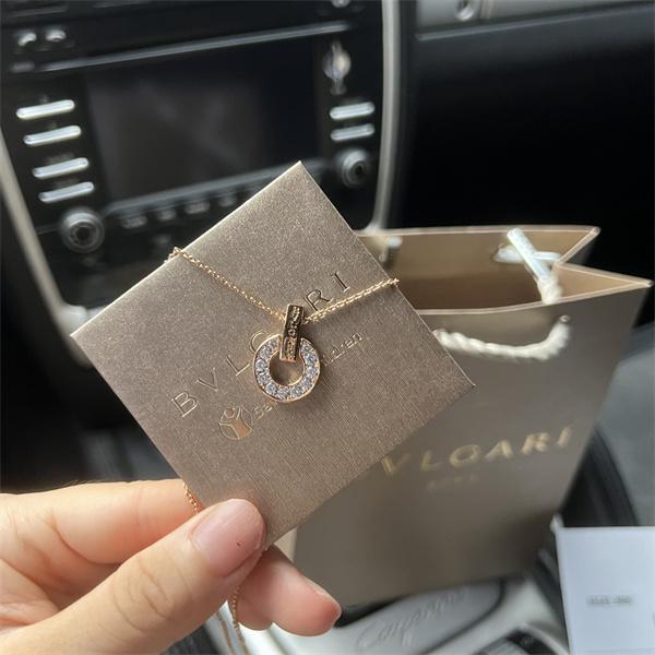 ネックレス レディース ローズゴールド サークルモチーフ ラインストーン フルダイヤ風 ペンダント チェーンネックレス 華奢 上品 エレガント 高級感 ギフト 人気 ブルガリ コピー 