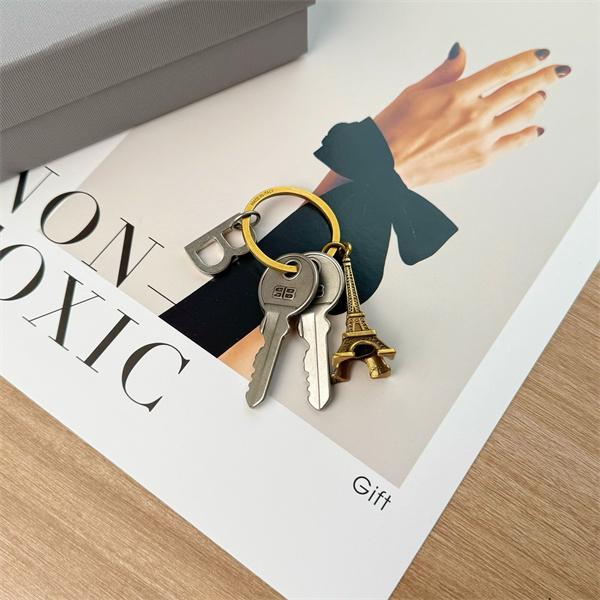 2026新作 ファッションリーダー必見BALENCIAGA  バレンシアガ バッグチャームコピー毎日使いたくなるほど可愛い