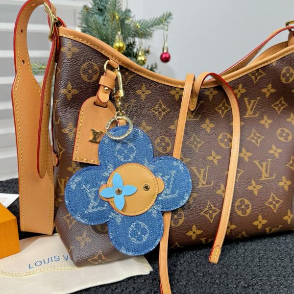 Louis Vuitton ルイヴィトンキーホルダーコピー★VIVIENNE HEAD MONOGRAM MIRROR  M03280