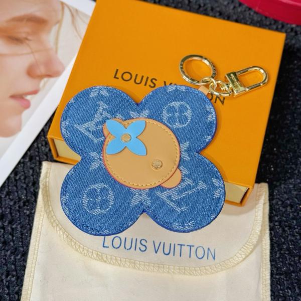 Louis Vuitton ルイヴィトンキーホルダーコピー★VIVIENNE HEAD MONOGRAM MIRROR  M03280