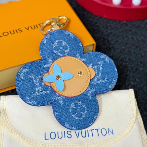 Louis Vuitton ルイヴィトンキーホルダーコピー★VIVIENNE HEAD MONOGRAM MIRROR  M03280