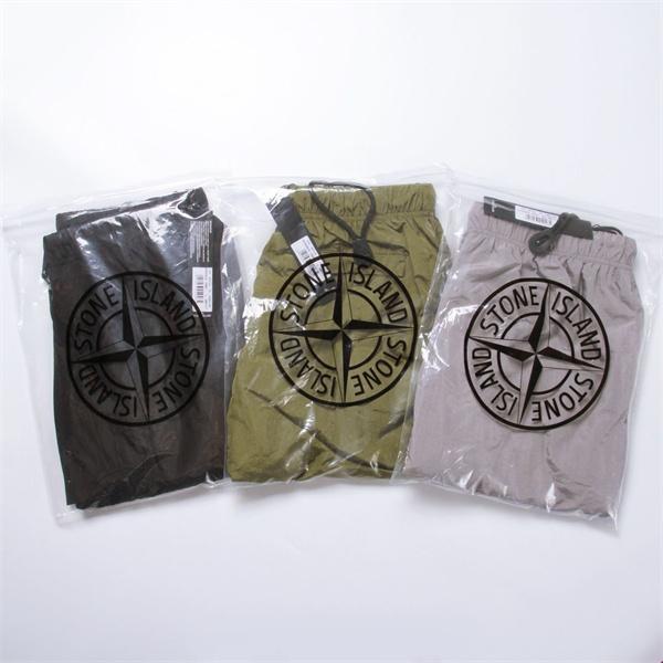  シャイニーショートパンツ コンパスパッチ ドローコード ウエストゴム ストーンアイランド コピー Stone Island