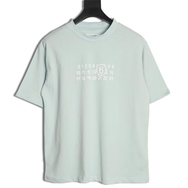 ナンバーロゴプリント コピー Maison Margiela 半袖Tシャツ ペールブルー クルーネック フロント数字デザイン メゾンマルジェラ