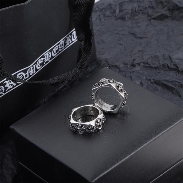 フローラルクロス リング Chrome Hearts シルバー調 クロムハーツ コピー ワイドフォルム 立体モチーフ ブラック陰影