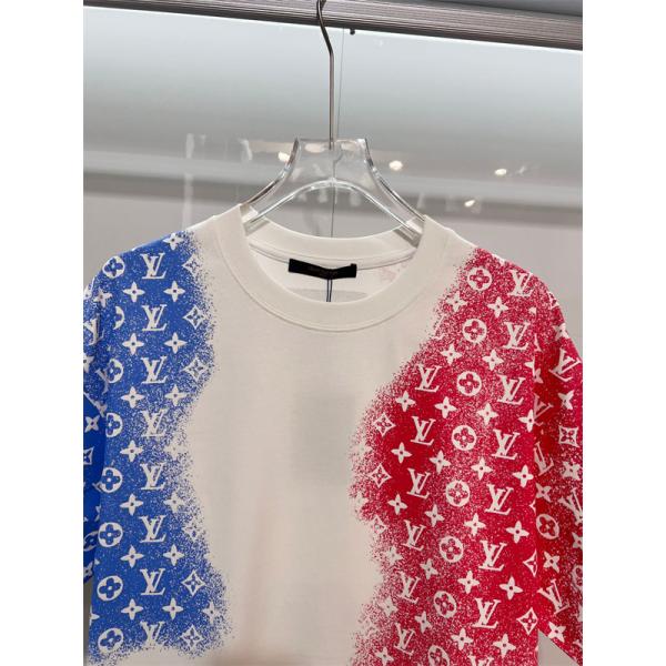トリコロールモノグラム 半袖Tシャツ Louis Vuitton ホワイトベース ルイヴィトン コピー スプレー調プリント クルーネック