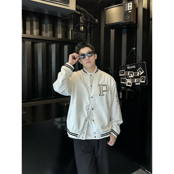 ホワイト スナップジャケット BALENCIAGA レターパッチ バレンシアガ コピー スタジアムジャンパー風 ブラックリブ 長袖アウター