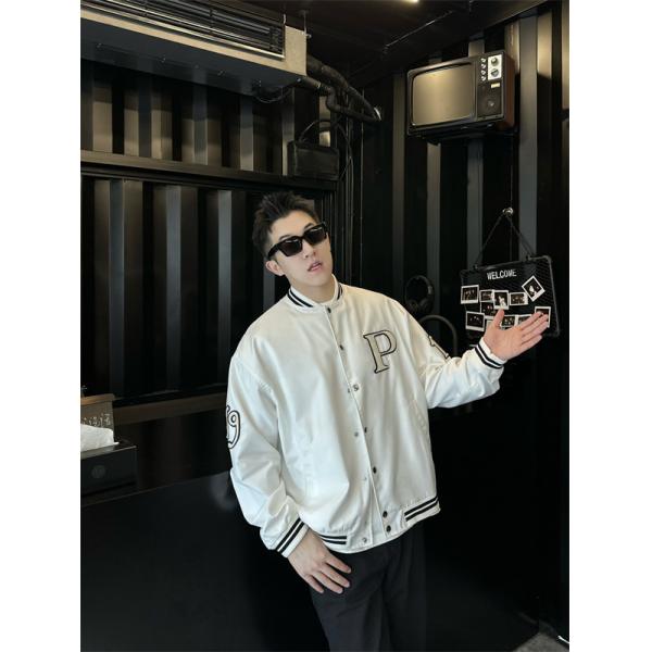 ホワイト スナップジャケット BALENCIAGA レターパッチ バレンシアガ コピー スタジアムジャンパー風 ブラックリブ 長袖アウター