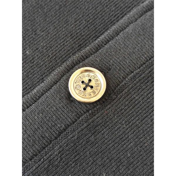 ブラック 襟付きカーディガン Chrome Hearts バックゴシックロゴ クロムハーツ コピー クロスパッチ フロントボタン ポケット付き