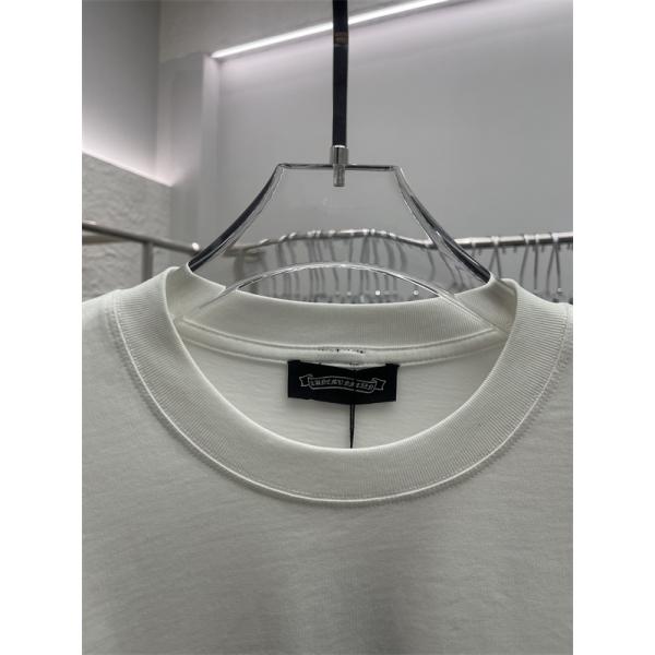 アイボリー レイヤード風 ロングスリーブTシャツ Chrome Hearts 胸元サークルパッチ クロムハーツ コピー 袖ロゴワッペン クルーネック