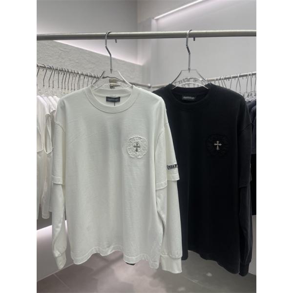 アイボリー レイヤード風 ロングスリーブTシャツ Chrome Hearts 胸元サークルパッチ クロムハーツ コピー 袖ロゴワッペン クルーネック