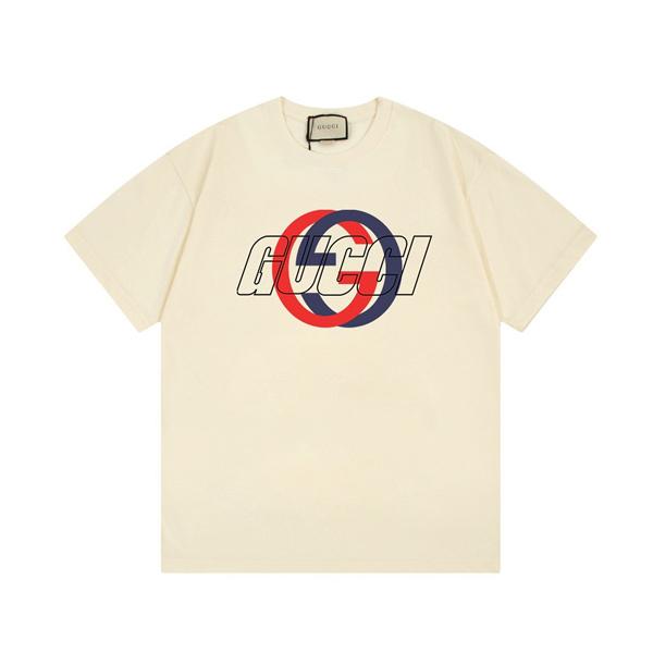 ブラック 半袖Tシャツ GUCCI オーバーラップGGプリント グッチ コピー フロントロゴ クルーネック 無地バックデザイン