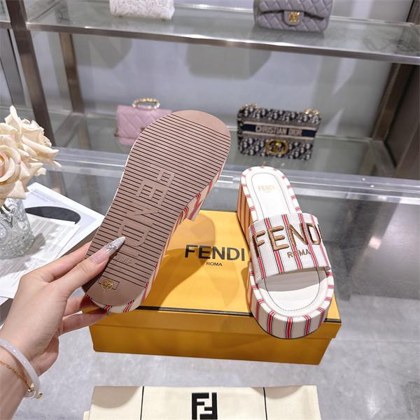 現代的にデザインFENDI フェンディサンダルコピー 新作　手頃な価格サンダル 激安(日本最大級)