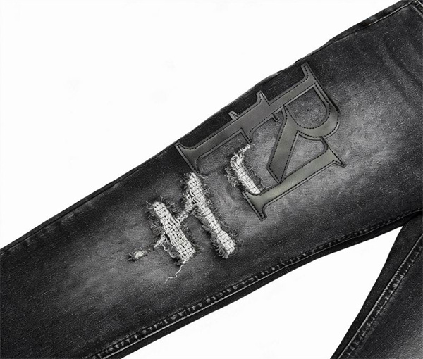 シルエットが魅力 Amiri  アミリジーンズコピー2026春夏ユニークな個性派人気アイテム激安通販