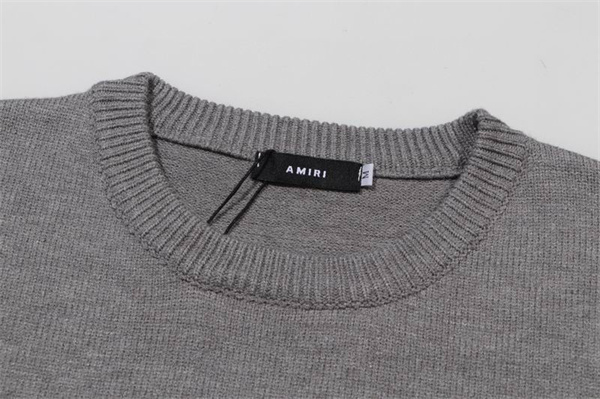 ★Amiri新作  アミリtシャツスーパーコピー無駄をそぎ落としたシンプルさが大人かっこいい2026上品