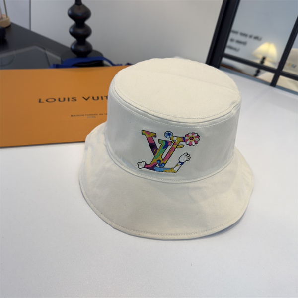 お洒落ルイヴィトンバケットハットコピー 2026流行り新作LOUIS VUITTON漁師帽 アウトドアにもタウンユースにも