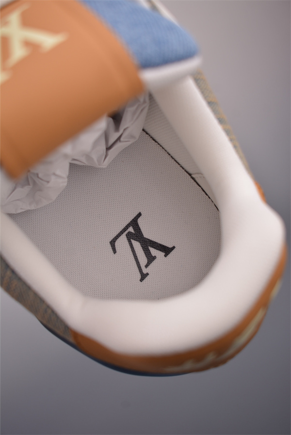 LOUIS VUITTON コピー ルイヴィトン LV Trainer スニーカー