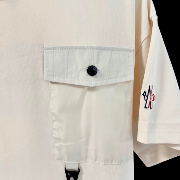 MONCLER モンクレール メンズ 半袖Tシャツ ポケットデザイン コットン クルーネック シンプル 機能性 カジュアル